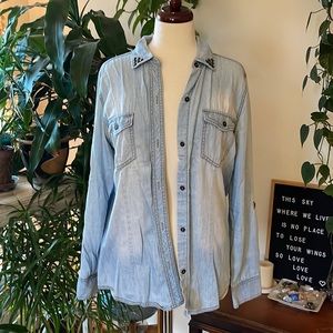 Distressed denim Rock & Republic button down